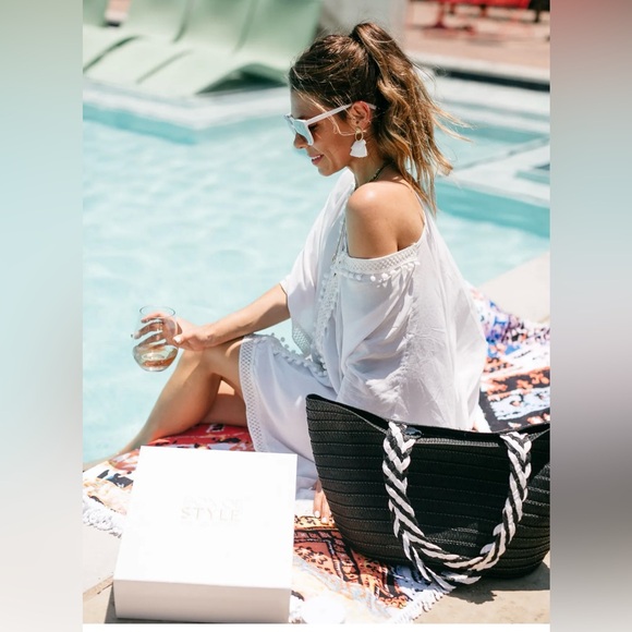 Rachel Zoe | Skova Kilim Beach/Pool Towel - Picture 3 of 8